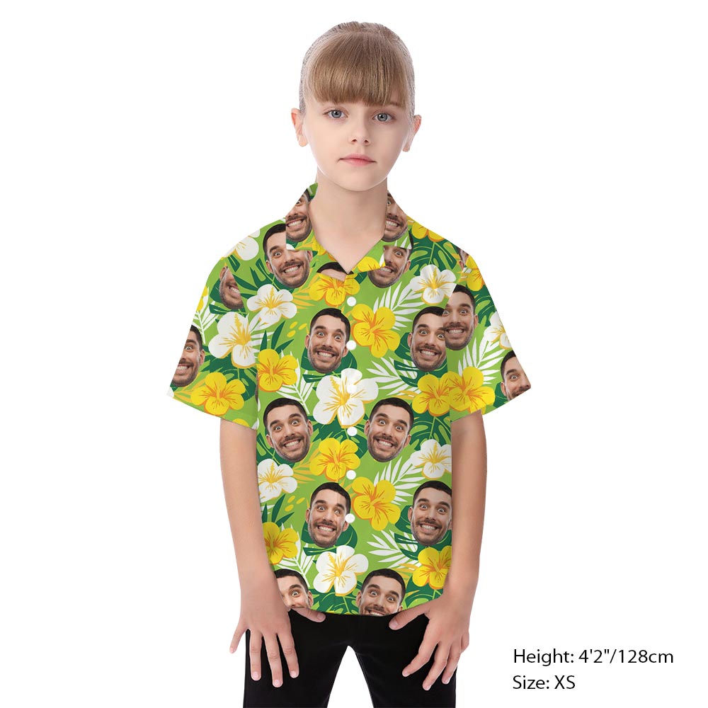 Funny Green Men And Women Matching Hawaiian Outfit