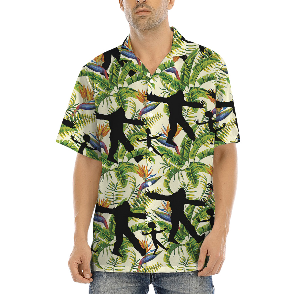 Sasquatch And Alien Tropical Hawaiian Shirt - variant image 1