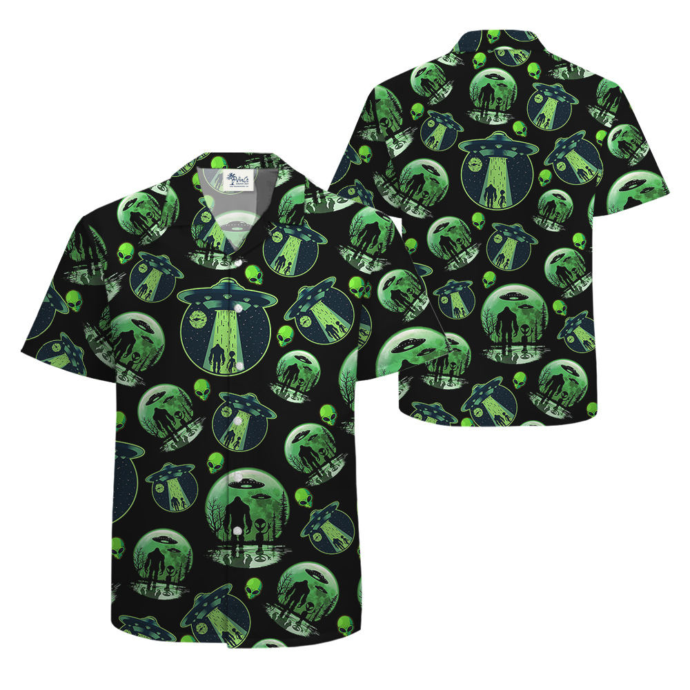 Bigfoot And Alien UFO Hawaiian Shirt