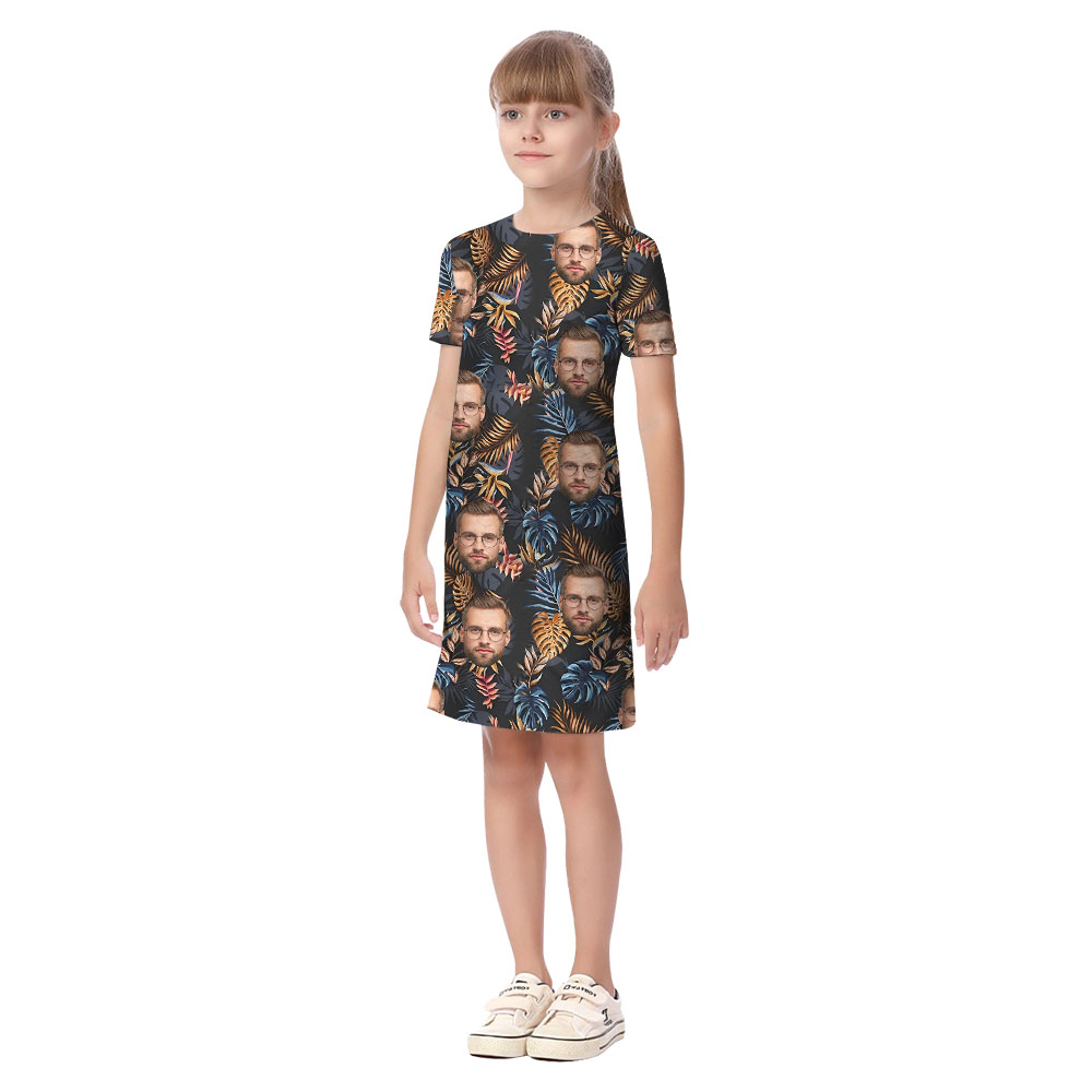 Unique Tropical Print Matching Hawaiian Clothing With Faces