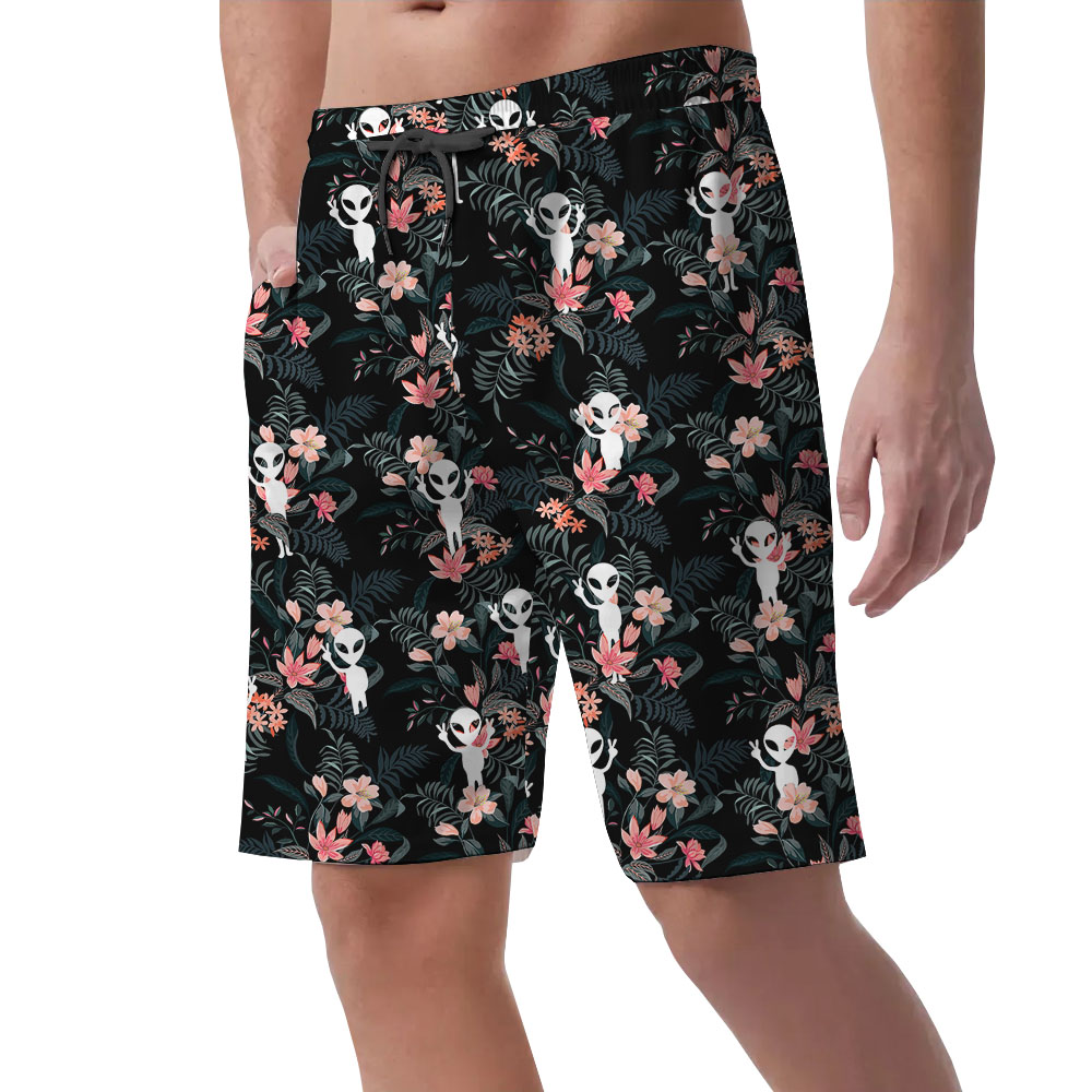 Cool Alien Saying Hi Men's Beach Shorts