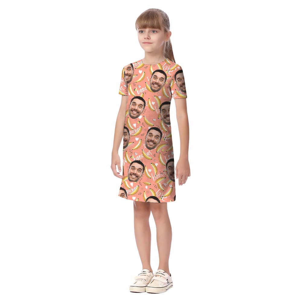 Matching Hawaiian Outfits For Family With Faces