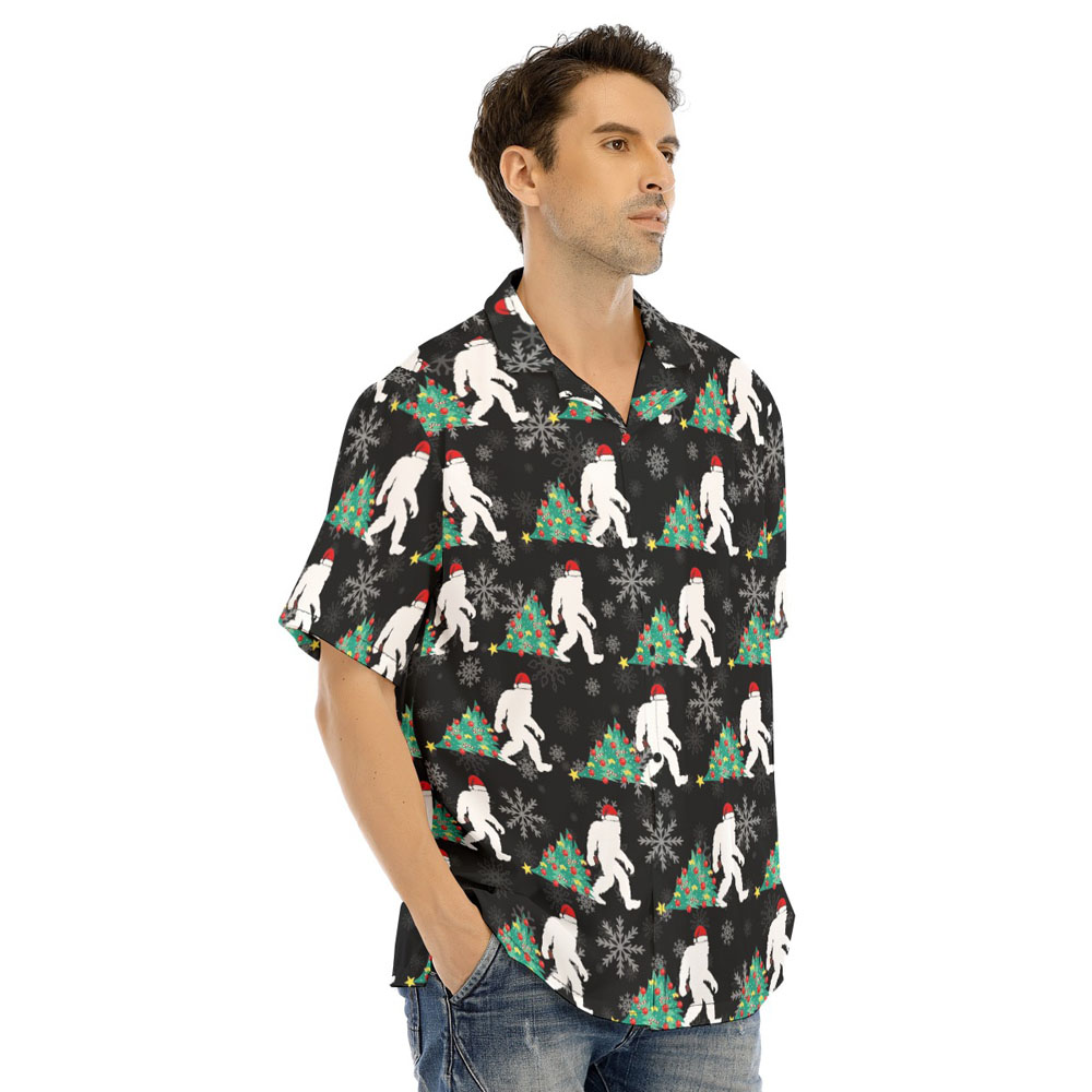 Sasquatch With Christmas Tree Hawaiian Short Sleeves Shirt